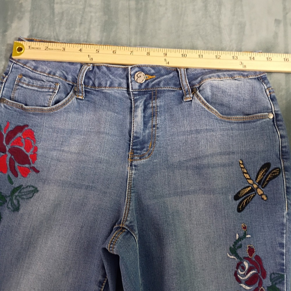 Earl Jean Womens Skinny Jeans Size 12 Medium Wash Floral Butterfly Embroidered - Picture 3 of 8